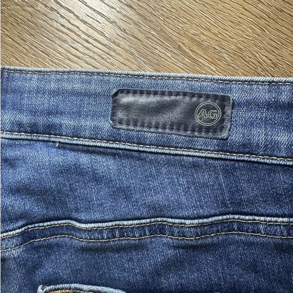 Jeans - Picture 10 of 13